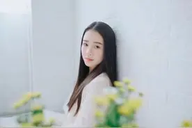 女人“疯够”了，才想到要嫁给一个老实的男人，三个原因你要知道图片