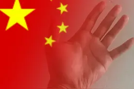 国庆国旗半透明渐变头像，制作教程来啦图片