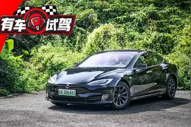 3.96秒破百，很大很重的Model S跑出了超跑的性能图片
