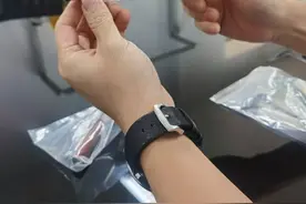 20岁小伙聚会后从楼顶纵身一跃，父母悲痛寻缘由，司法鉴定揪出祸首图片