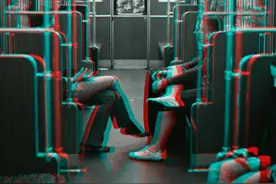 “闹事”的西安地铁女乘客，不配一个道歉吗？图片