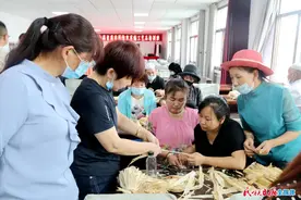 甘肃广河：草编工艺助增收 巧手“编织”新生活图片