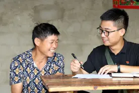 从河南"农村娃"到90后第一书记，他名校研究生毕业，靠"养猪"让全村致富！图片