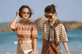 女人过了60岁，入秋少露“脚脖子”！棉麻裤配平底鞋，优雅真时髦图片