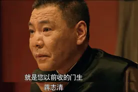 54岁的屠洪刚，开始演起了小配角，他是如何一步步走到今天的？图片