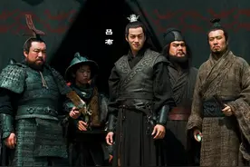 吕布一生最佩服的人是谁？图片