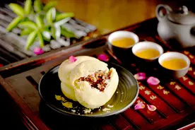 边看边聊｜闲话鲜花饼图片