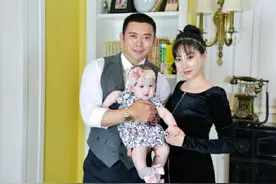 她是“虚竹”樊少皇的老婆，演50部戏依然不火，如今安心带孩子图片