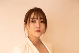 鸡毛飞上天杨雪扮演者高姝瑶，身材高挑丰满，一脸旺夫相图片