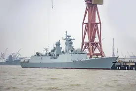 巴基斯坦传来一阵欢呼，054A护卫舰已交付，巴铁网友：印度哭泣吧图片