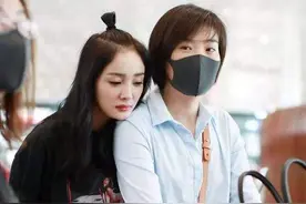 有种“羡慕”叫明星助理，肖战鞠婧祎没啥，看到任嘉伦：还招人吗图片