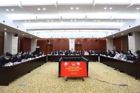 检察队伍教育整顿 | 北京铁检院举办“学英模见行动 讲政治办实事”优秀案事例宣讲会图片