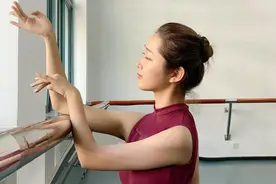深夜遇迷路陌生人，帮or不帮？华工一女大学生这样做……图片