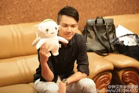 这只妖有些坏又惹人爱——钟汉良《捉妖记》图片