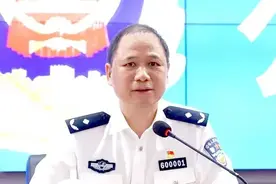 李泽进：蹄疾步稳推进政法队伍教育整顿 着力锻造忠诚干净担当北海公安铁军图片