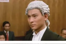 香港的两个法律专业：大律师和律师图片