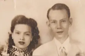 陈伟霆外公外婆年轻旧照曝光，衣着华丽家境好，五官立体像混血儿图片