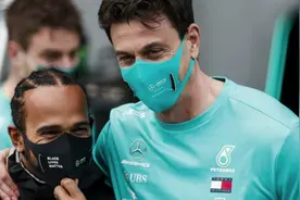 个评：到底汉密尔顿是不是一个肮脏的F1车手？图片