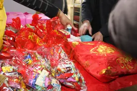 安徽男子因打架致头部受伤，遭受退婚打击后，精神崩溃乱打乱骂图片
