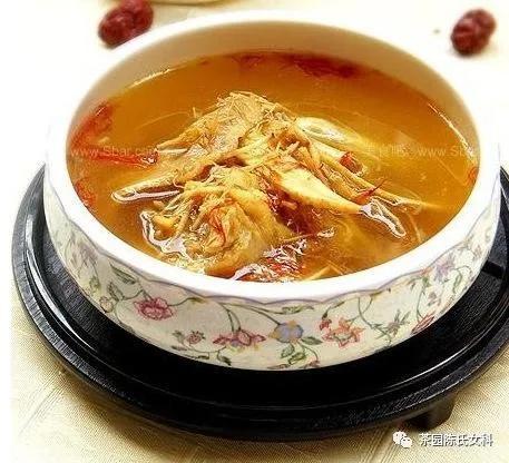 备孕可以喝土茯苓花胶煲汤吗 2026年备孕能不能吃土茯苓煲汤喝