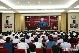 河南省纪检监察干部学习热议习近平总书记重要讲话②图片