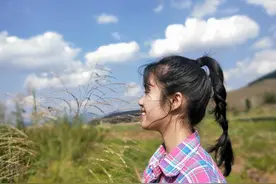 我的堂妹是抱养的一一超生女孩图片