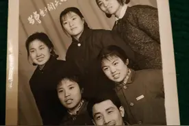 我们都还在图片