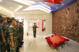 武警第二机动总队某支队：学党史，塑军魂，助力新兵走好“兵之初”图片