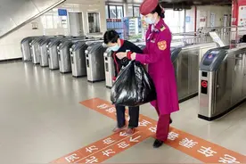 老年人出行更方便！武汉地铁推出多项暖心服务图片