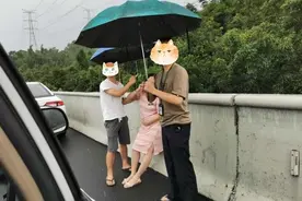 十万火急！怀胎7月孕妇高速被撞，气囊击中腹部，呻吟不止……图片