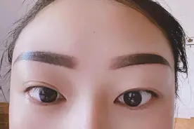 女生最好不要做的“变美项目”，纹眉是其一，种睫毛是智商税图片