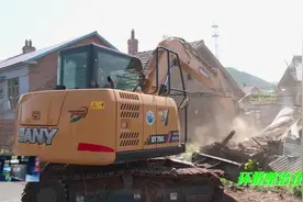 汪清县天桥岭：农村危旧房拆除工作即将结束图片