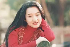 “甜歌女神”杨钰莹的辛酸情史,24岁爱上走私大亨,50岁无人敢娶？图片