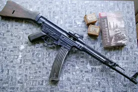 风暴突击StG44步枪，德国二战的神器，中间威力步枪的鼻祖图片
