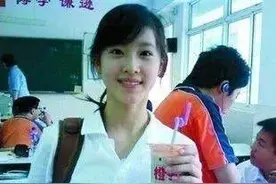 章泽天老公是刘强东，可你们不知道她父亲是谁，拥有多重身份图片