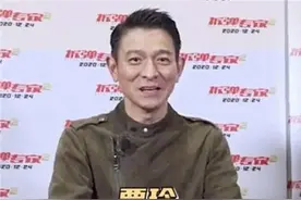 渣男劈腿看腻了，来品一品她王者追星的励志故事图片