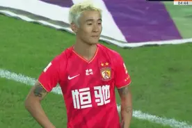 中超重大争议！韦世豪投诉国安手球，视频不回放，VAR也不介入图片