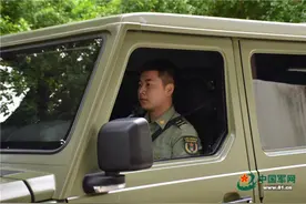 快上车！靠谱老司机教你如何把车开得既快又稳图片