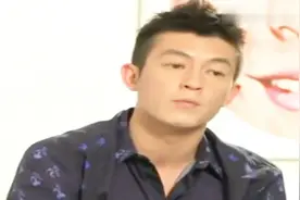 陈冠希︰我和谢霆锋还是朋友，只是没有电话号码！视频封面