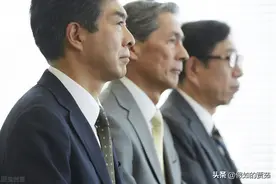 只招60岁农民工，管吃管住，工资5000，有这好事吗？图片