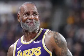 现役NBA联盟五大最老球员，詹姆斯上榜图片