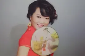 美女班主任，颠覆你对老师的印象，知性温暖的大姐姐图片