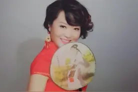 美女班主任，颠覆你对老师的印象，知性温暖的大姐姐图片