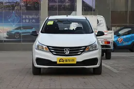 评测宝骏310W：旅行用商用皆可，指导价5.78万~6.28万图片