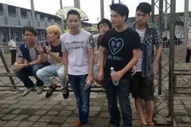 曾经的巅峰王者，如今的“十排创始人”卡尔图片