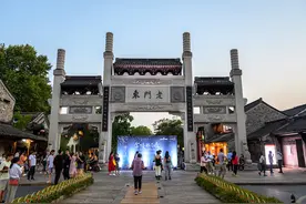 南京藏着一处历史街区，人气不输夫子庙，因地处中华门以东而得名图片