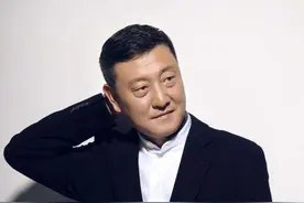 “电视剧歌王”韩磊：妻子比他小16岁，“浪子”在婚姻中发生巨变图片