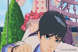 菲梦少女：楚京浩被美乐蒂3个成员扑倒，真的是因为长得帅吗？图片