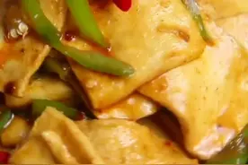 干锅千叶豆腐的正宗做法，鲜嫩美味，Q弹爽滑，下酒又下饭比肉香图片
