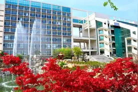 青岛黄海学院2020年成人高等教育招生简章图片